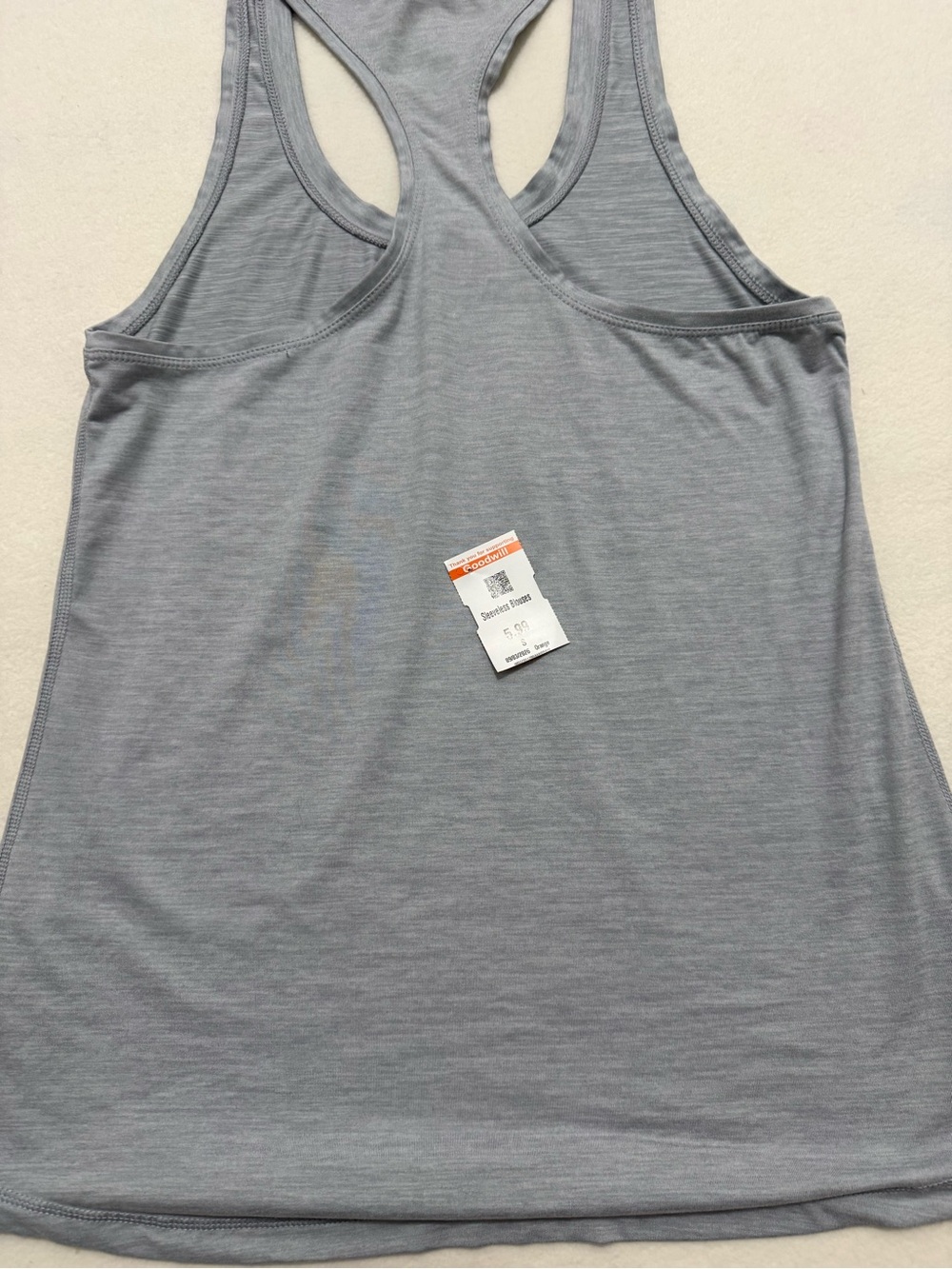 Vuori Racerback Tank Small - Picture 6 of 6